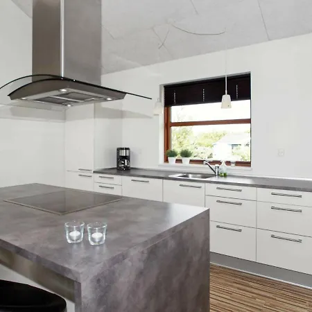 Four-bedroom Holiday In Hemmet 16 Vakantiehuis Falen